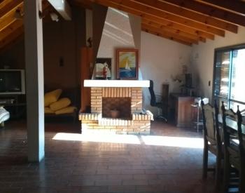 Exc. Propiedad sobre lote de 12.66 x 33