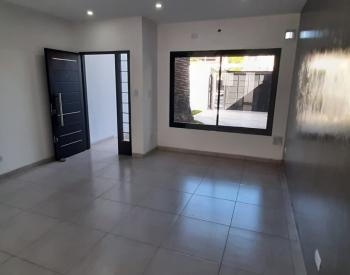 Exc, Duplex 3 amb a est. con fondo y garage