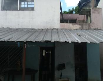 Casa en 2 plantas 4 amb. a refaccionar