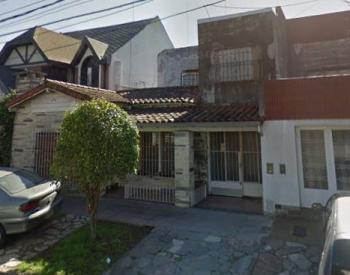Vende Chalet 5 Ambientes en Parque Ayerza